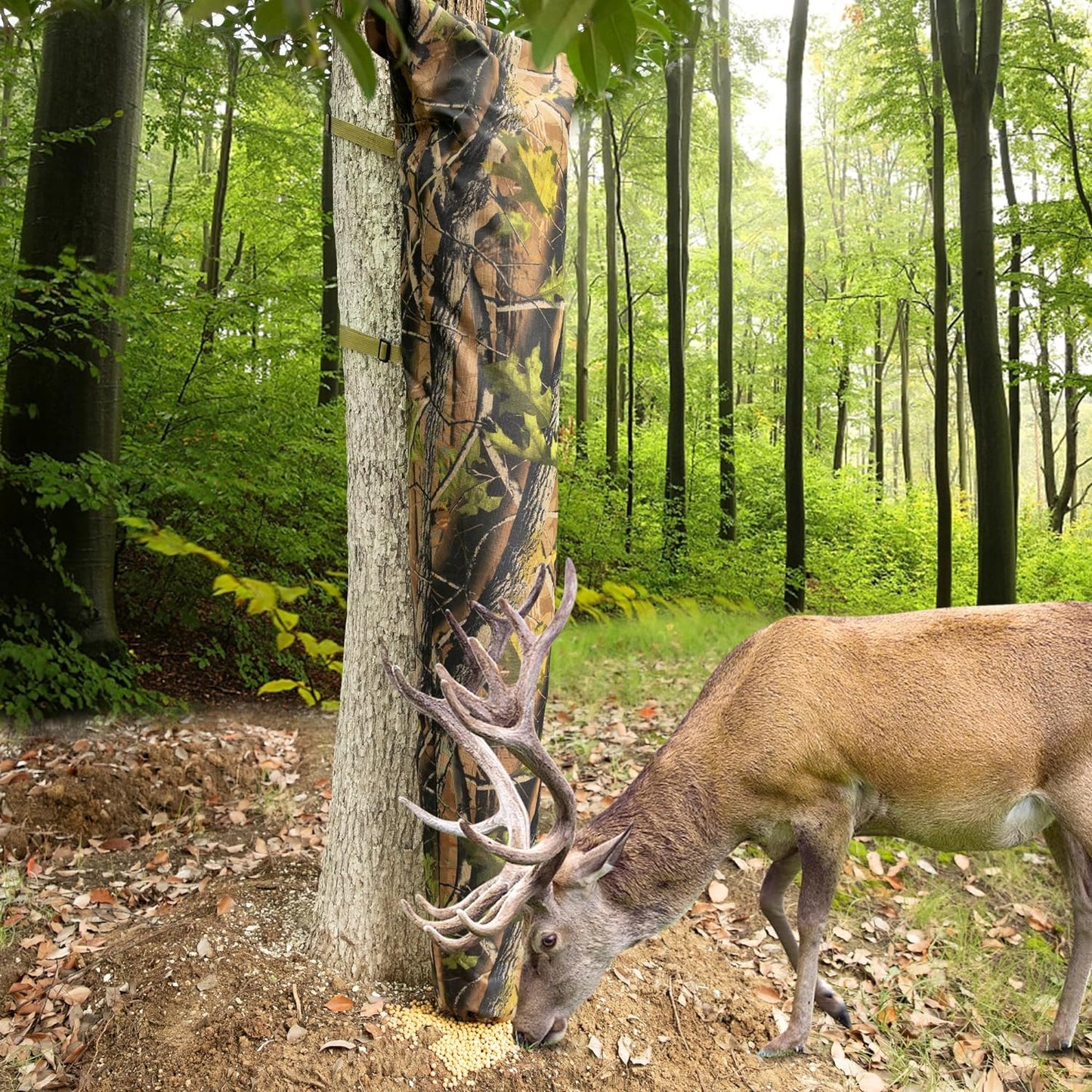Adjustable Camo Feeders-100 Lb Tree Hugger Gravity Deer Feeder with Adjustable S