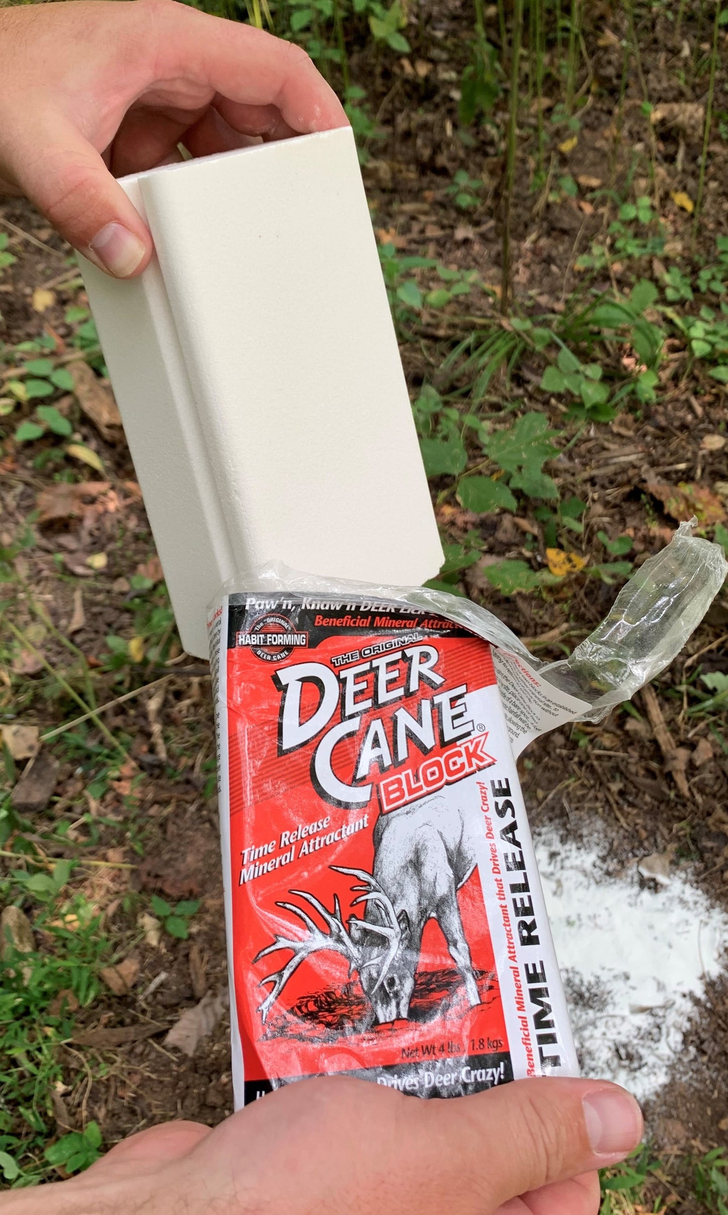 (2 Pack) Evolved Deer Cane Block Adult Mineral Hunting Attractant