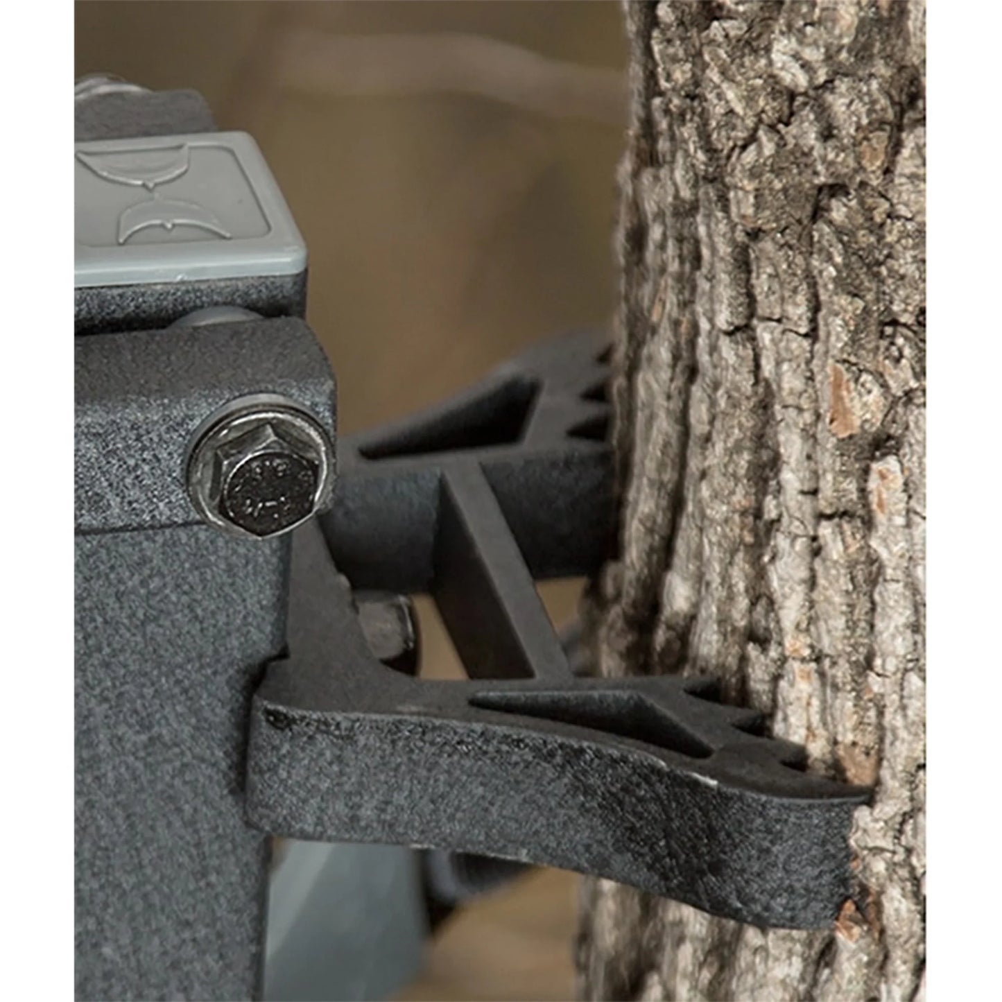 Ranger Traction 3-Pack Climbing Sticks with Treestand and Body Harness