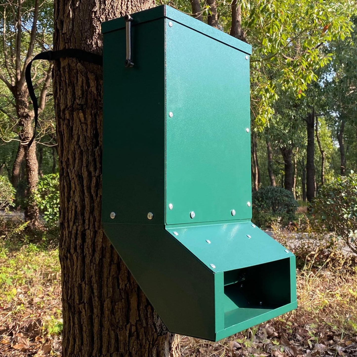 Heavy Duty Deer Feeder Box, Tree Protein Feeder, Gravity Deer Feeder Automati...