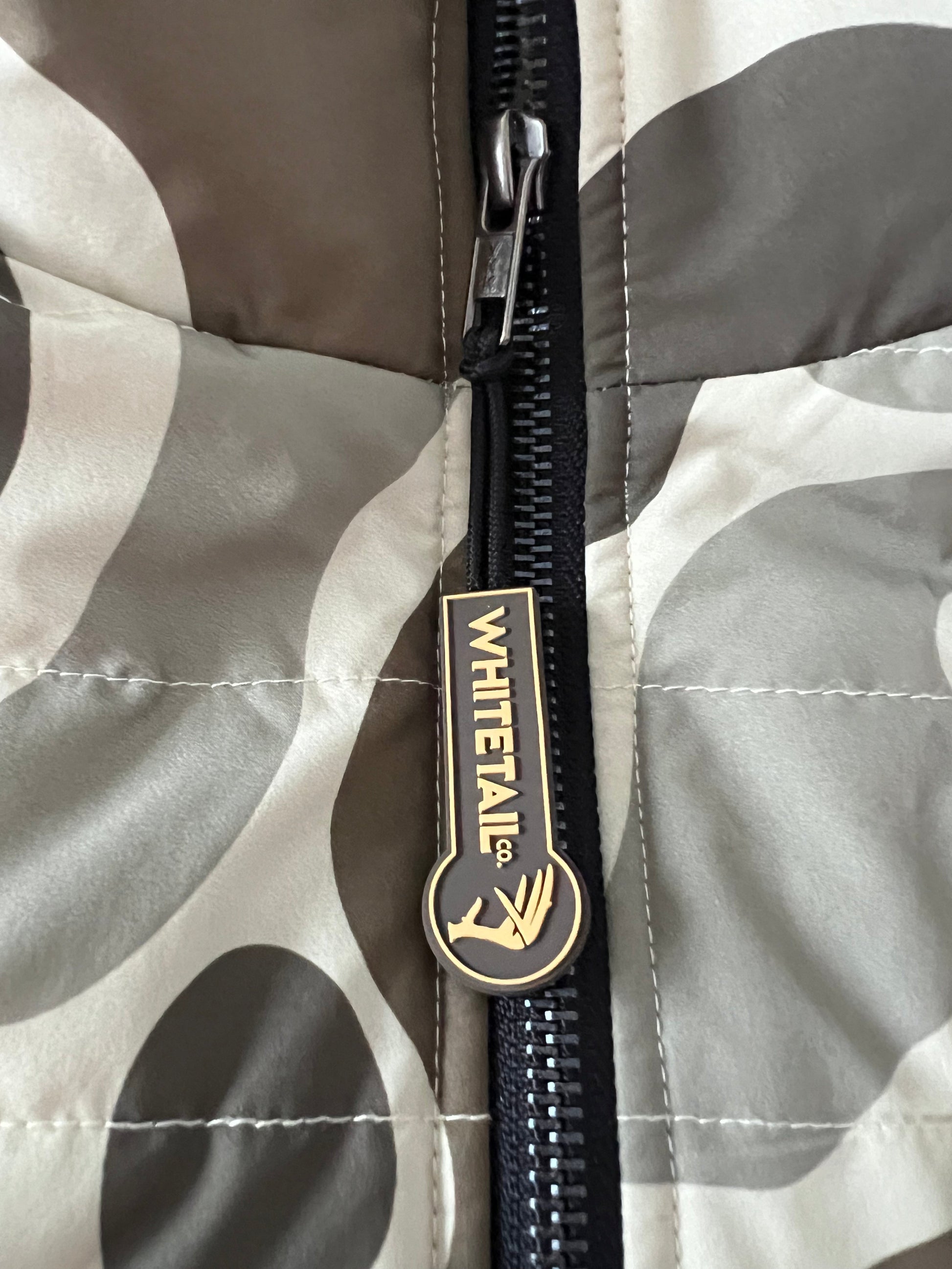 snow camo breakup vest zipper